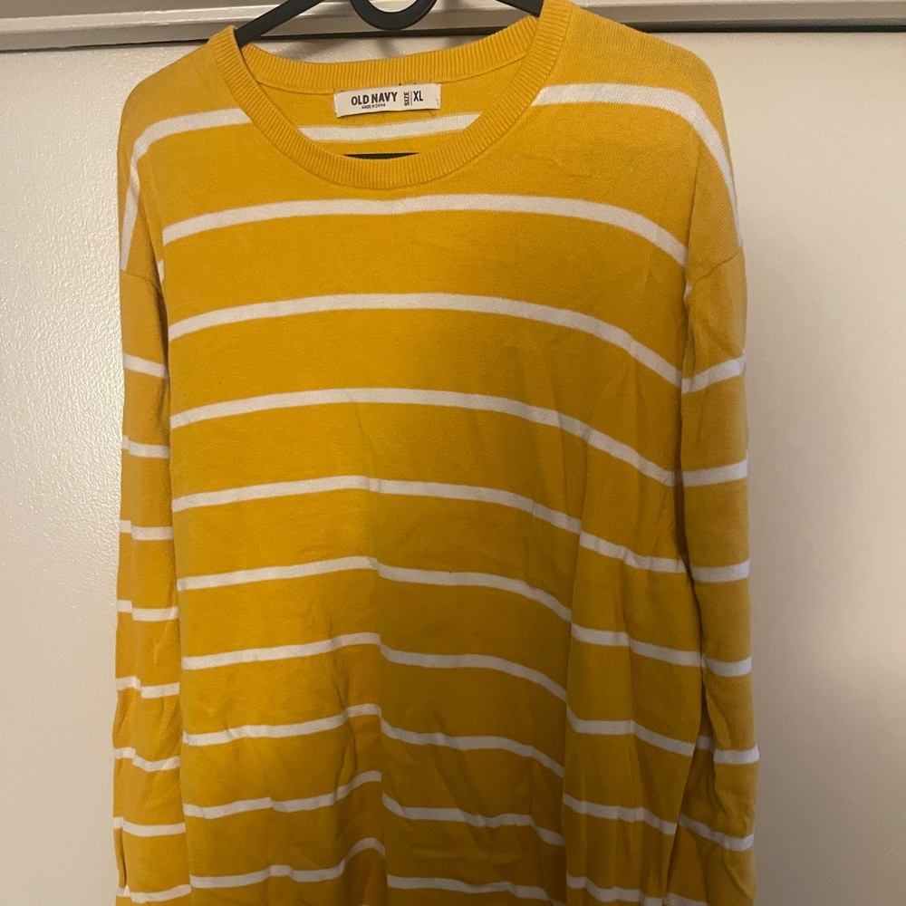 Old Navy Sweater